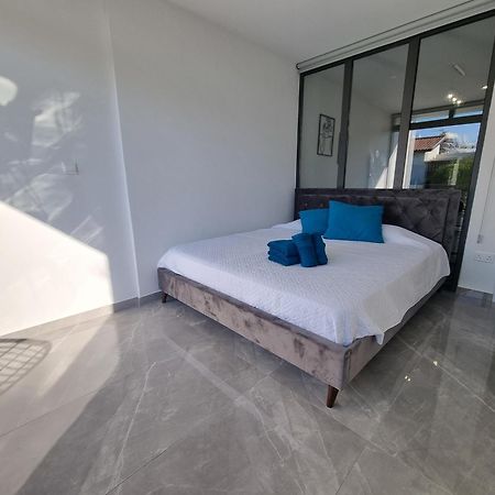 Diamond Residence 160 Pafos Exterior foto